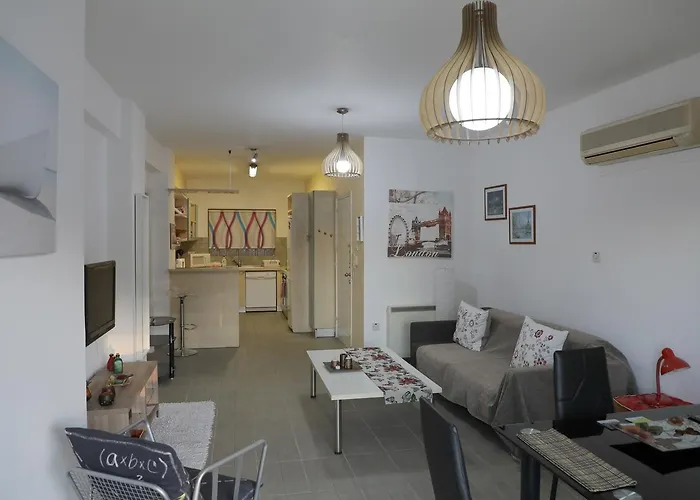 Lägenhet Bianco E U Nicosia