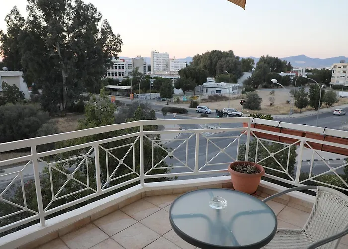 Bianco E U * ニコシア