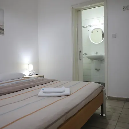 Bianco E U * Nikosia